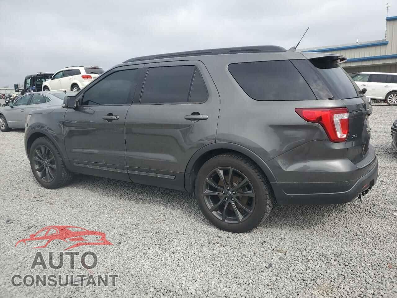 FORD EXPLORER 2018 - 1FM5K7D80JGB26548