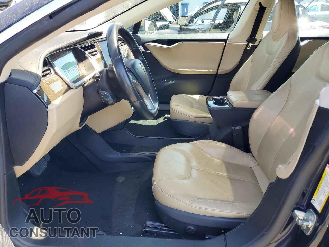 TESLA MODEL S 2013 - 5YJSA1AG9DFP04681