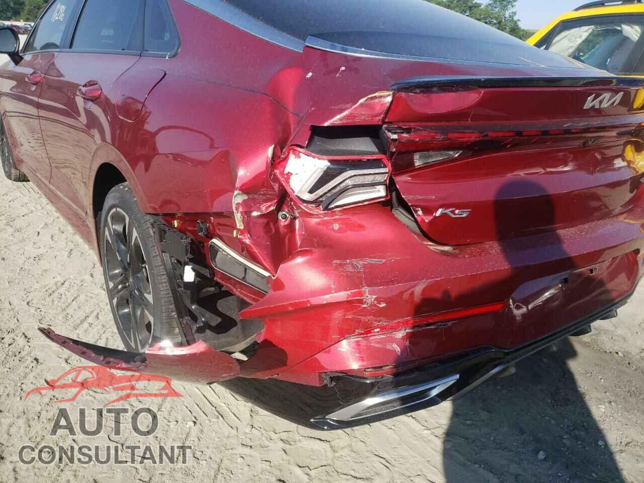 KIA K5 2022 - 5XXG64J25NG103473