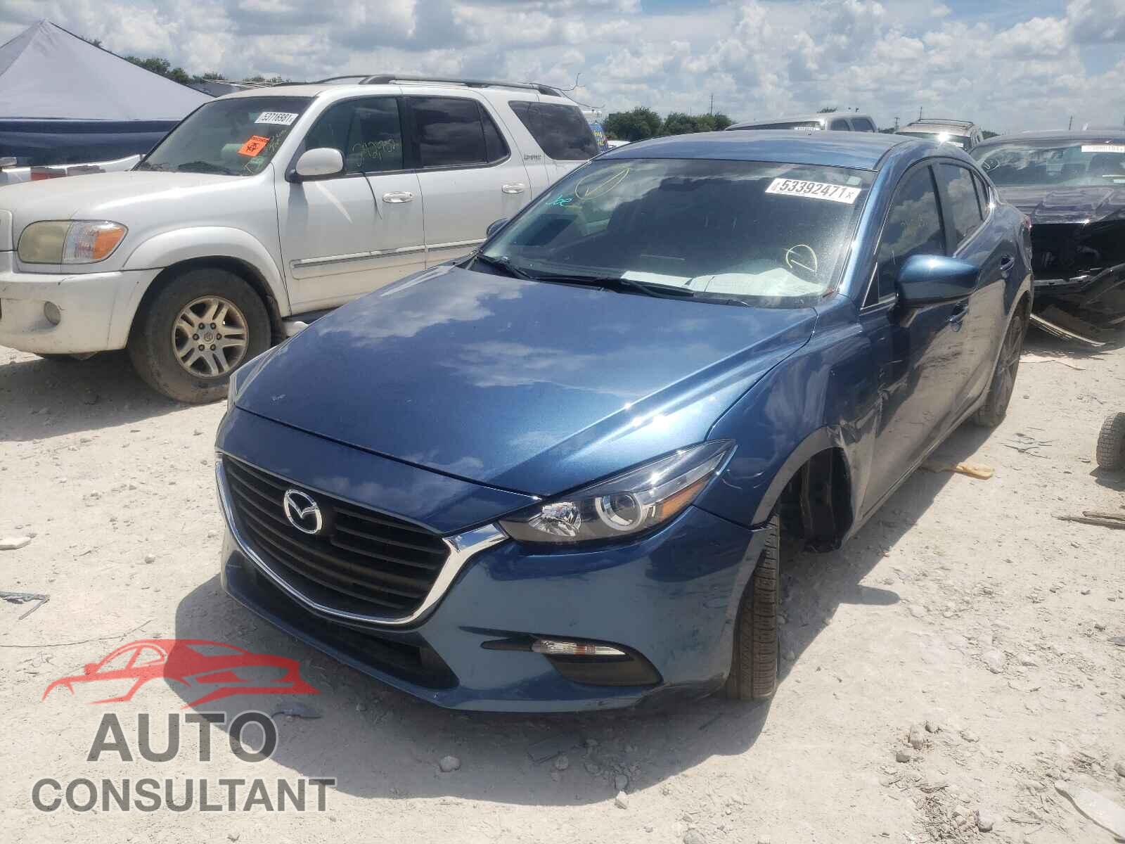 MAZDA 3 2018 - 3MZBN1V39JM177970