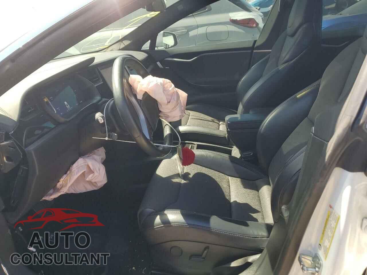 TESLA MODEL S 2018 - 5YJSA1E24JF281812