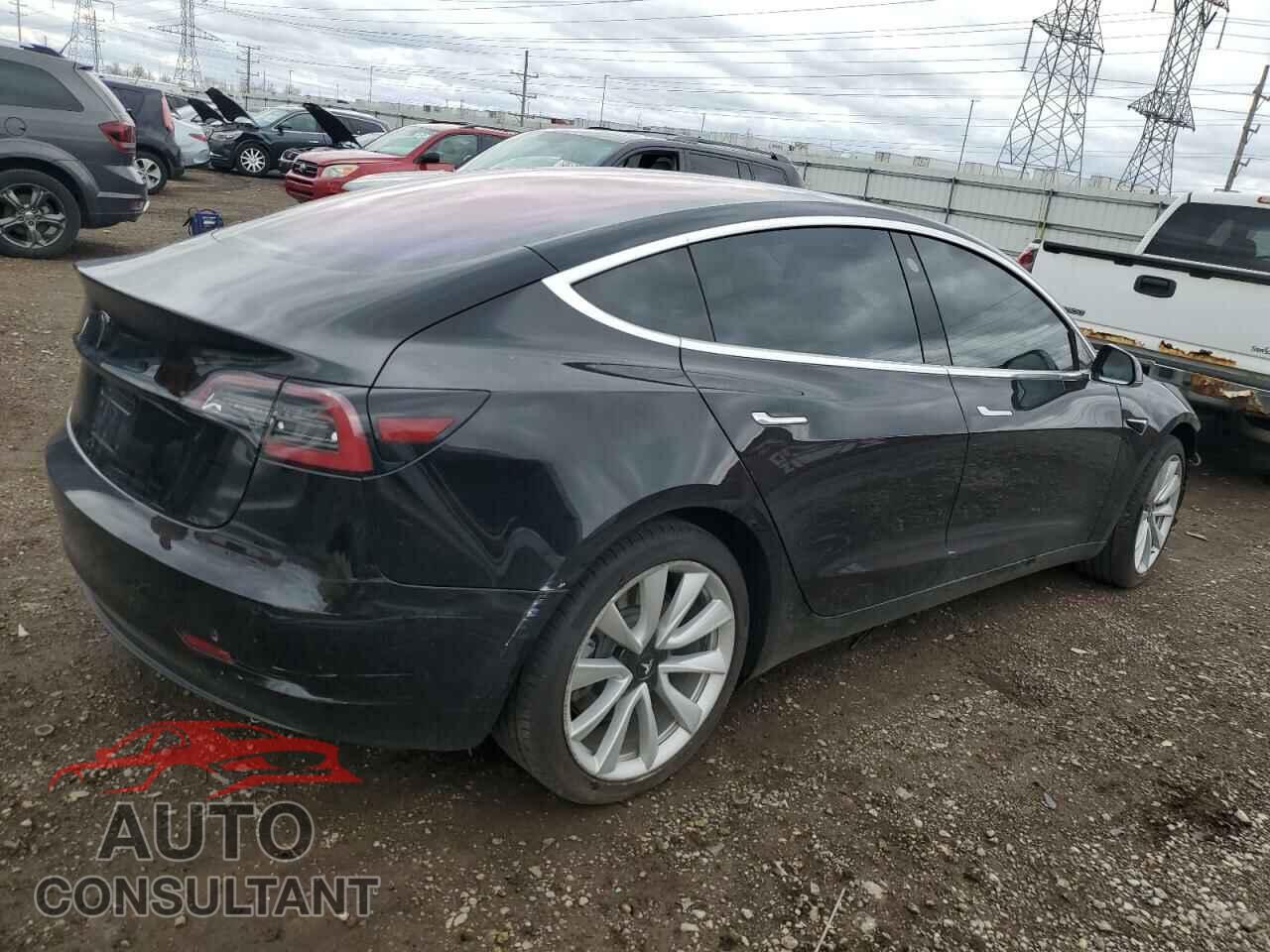 TESLA MODEL 3 2018 - 5YJ3E1EA4JF011933