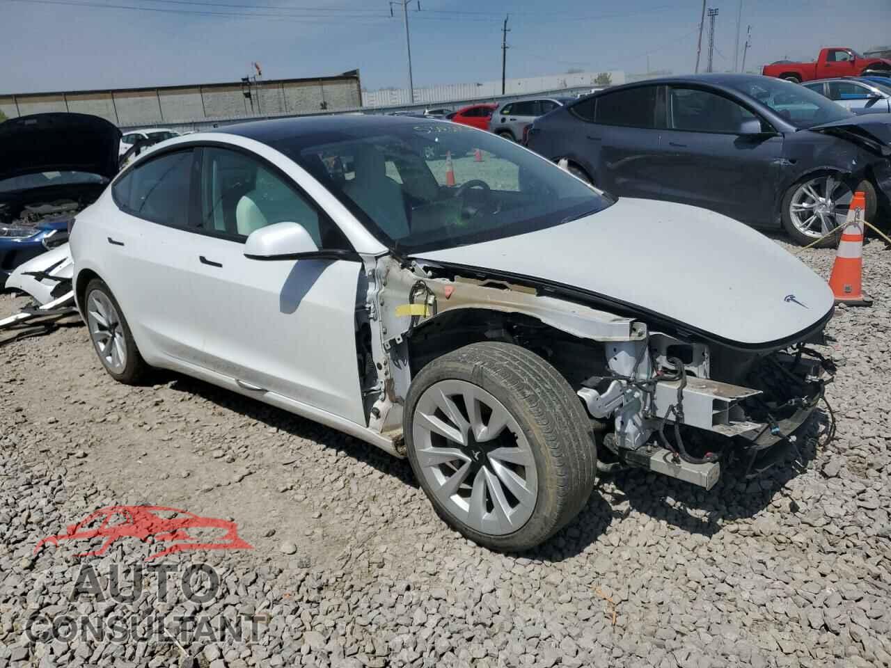 TESLA MODEL 3 2021 - 5YJ3E1EA8MF915627