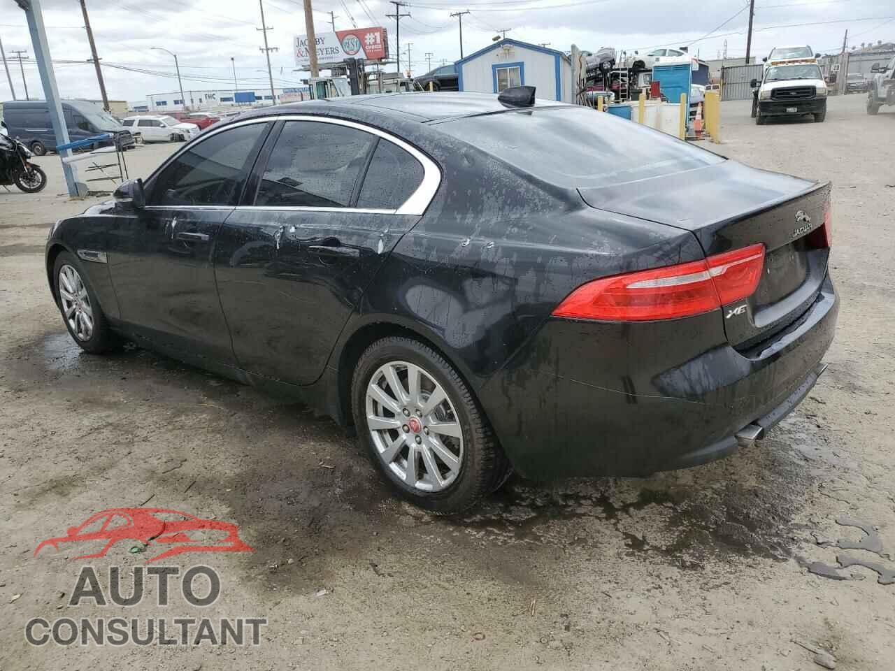 JAGUAR XE 2019 - SAJAR4FX1KCP49334