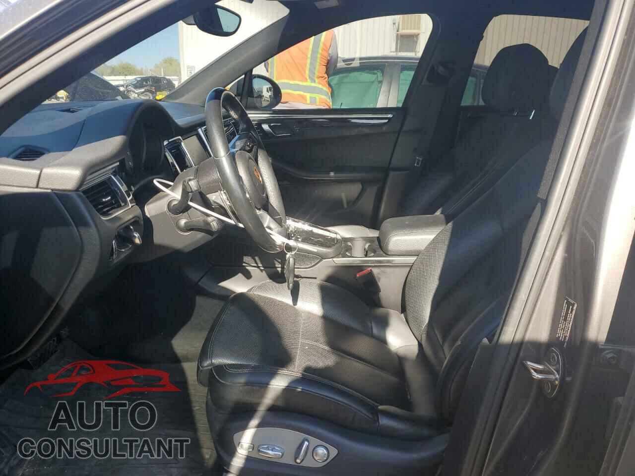 PORSCHE MACAN 2016 - WP1AB2A54GLB50320