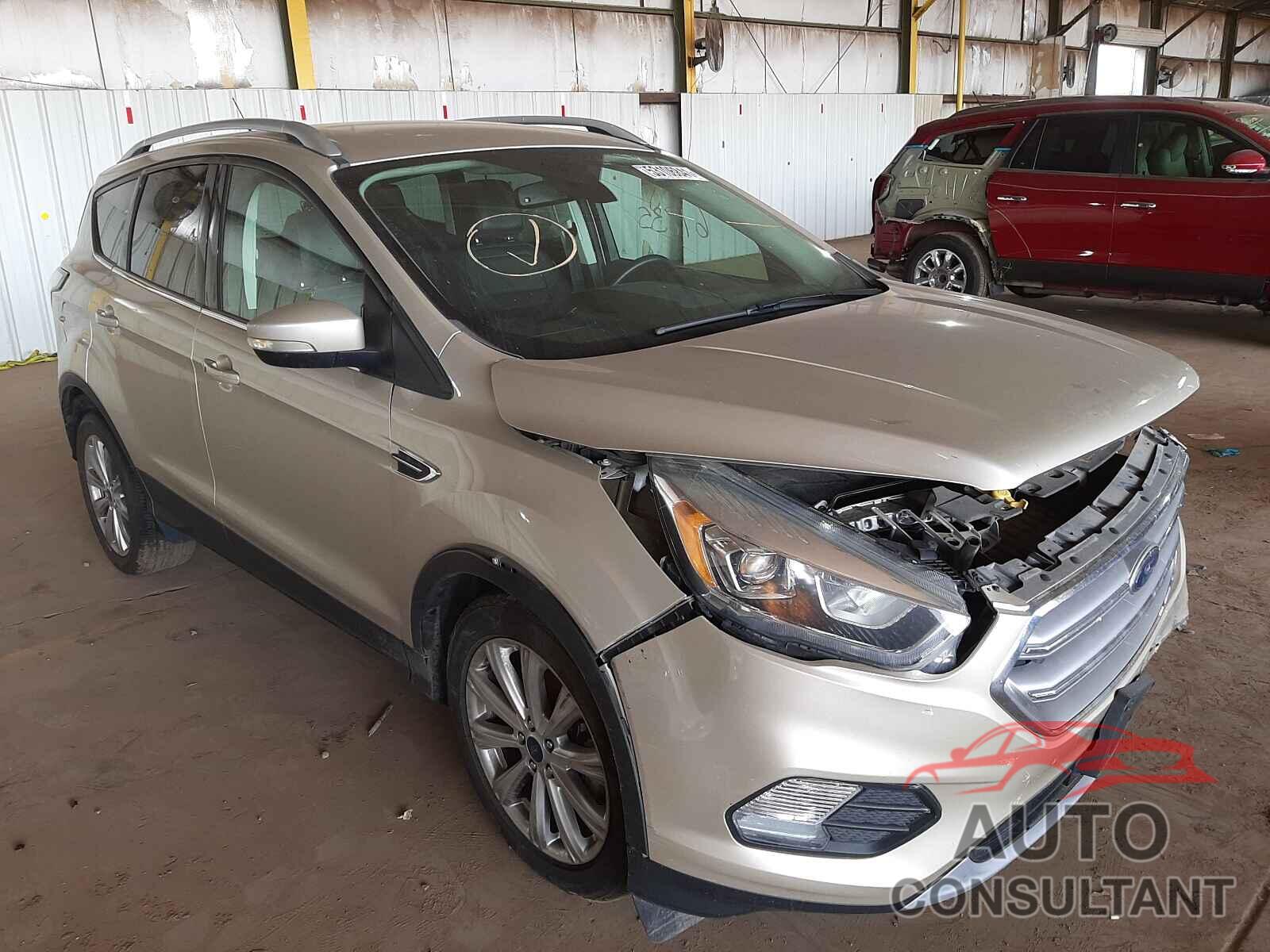 FORD ESCAPE 2017 - 1FMCU0J97HUD94644