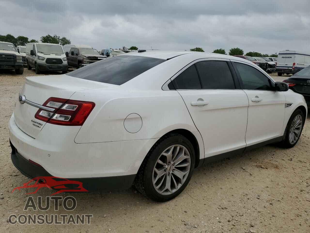 FORD TAURUS 2016 - 1FAHP2F84GG105803