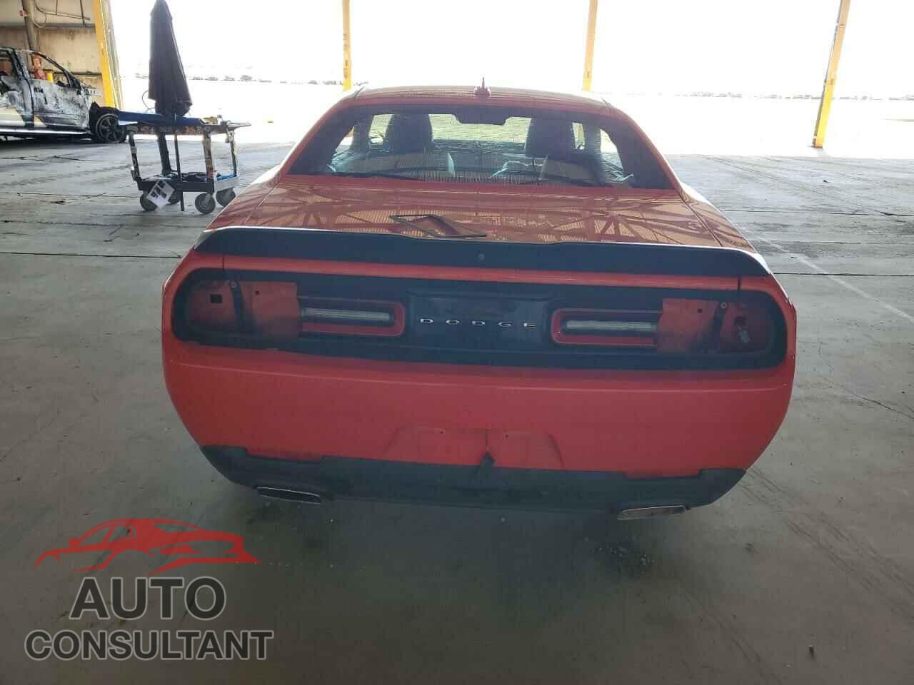 DODGE CHALLENGER 2018 - 2C3CDZAG8JH334019