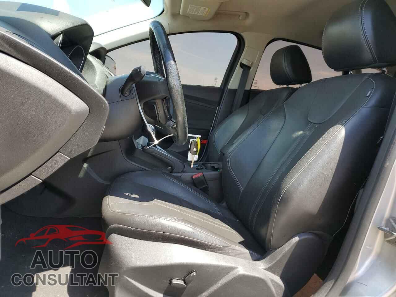 FORD FOCUS 2013 - 1FADP3K2XDL286463