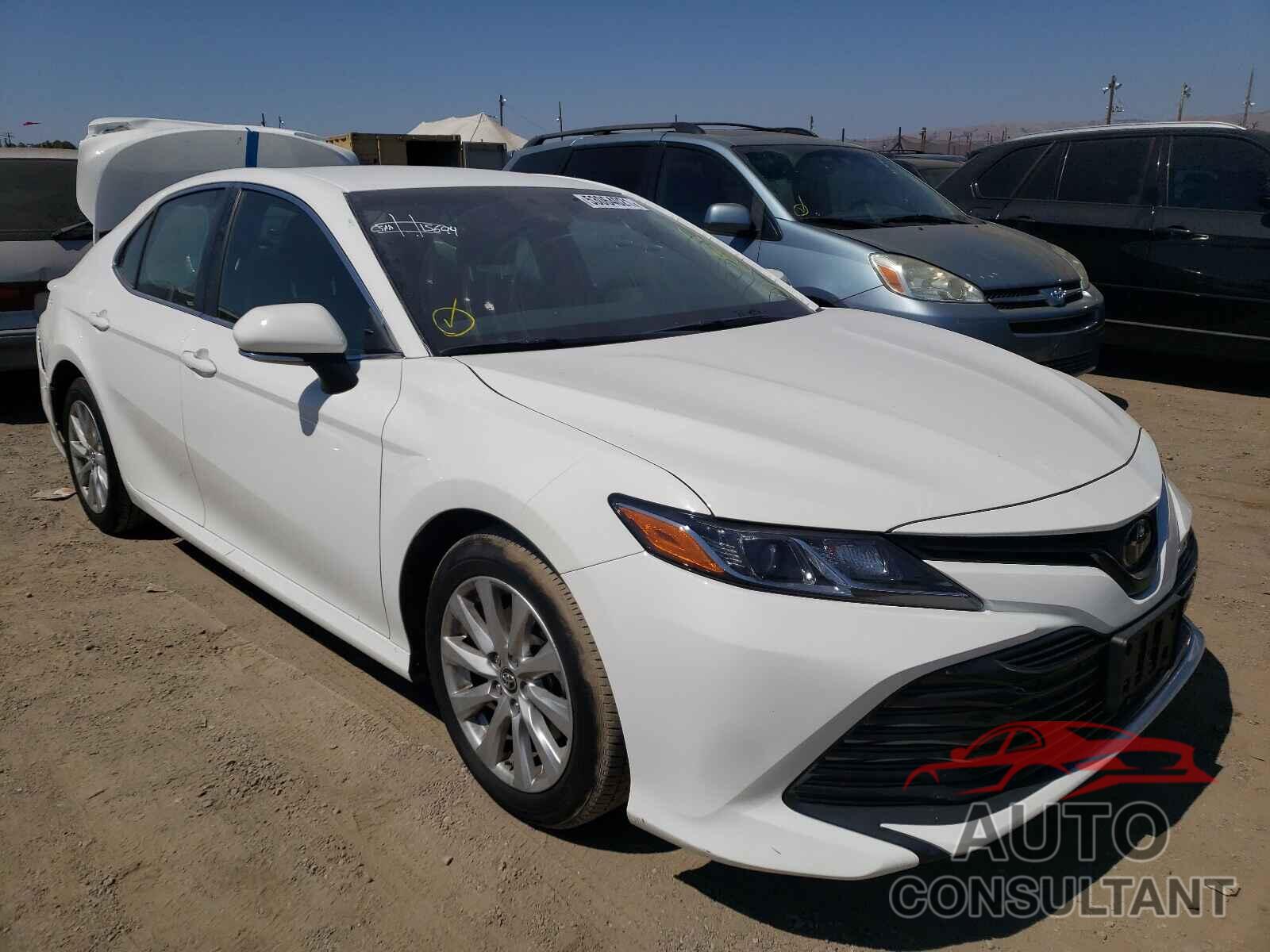 TOYOTA CAMRY 2018 - JTNB11HK9J3057097