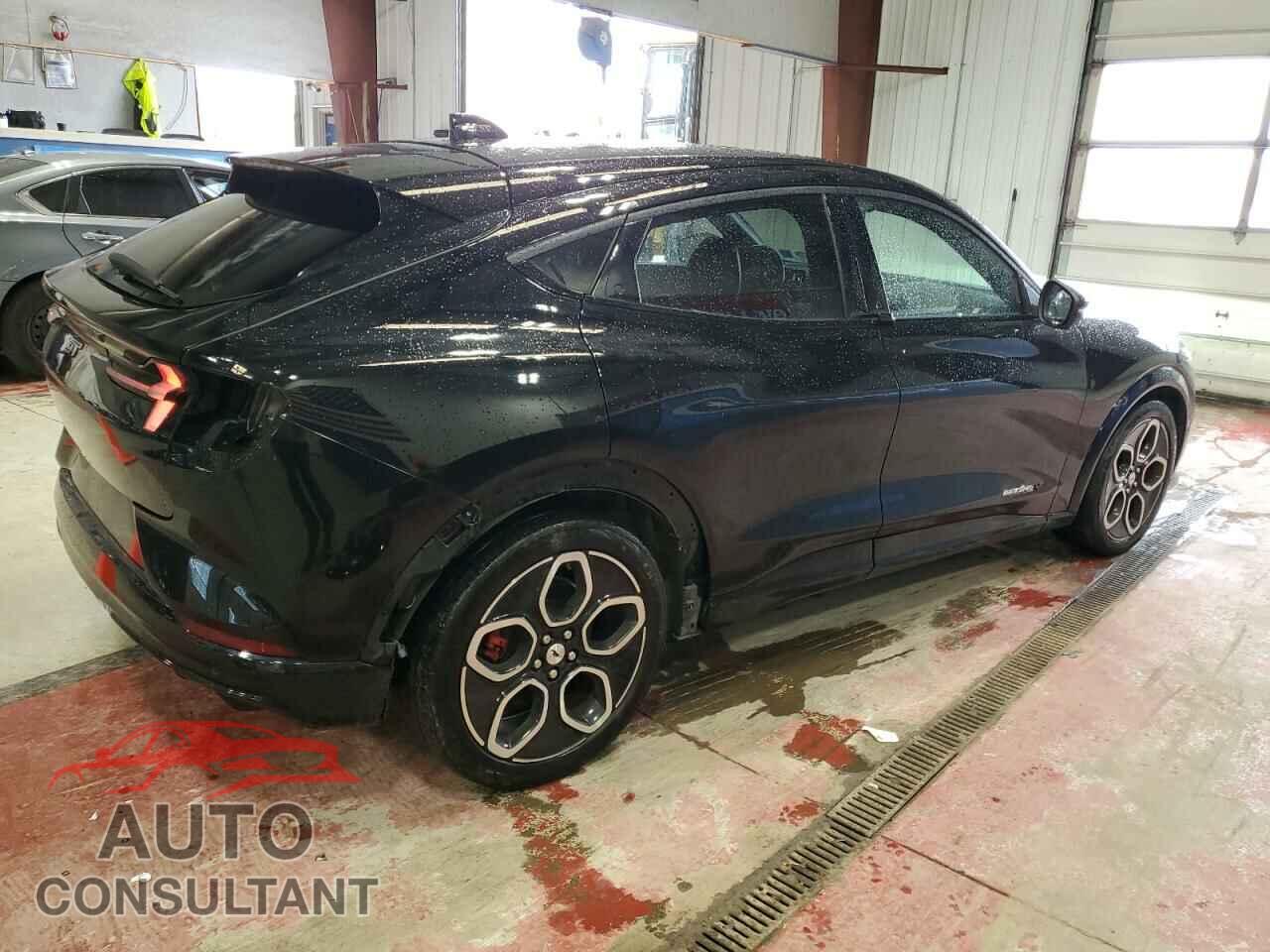 FORD MUSTANG 2021 - 3FMTK4SE6MME00831