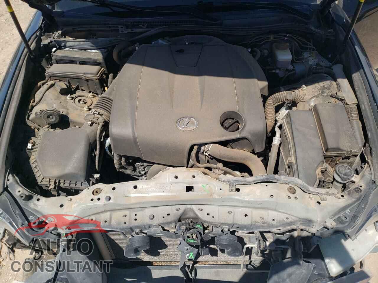 LEXUS IS 2015 - JTHBF1D2XF5057230