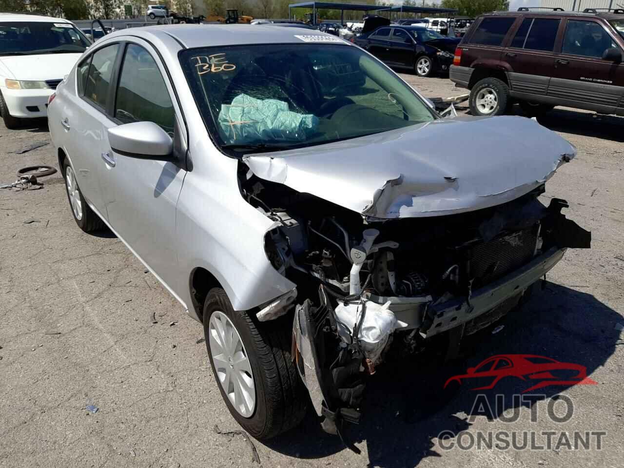 NISSAN VERSA 2019 - 3N1CN7AP3KL878372
