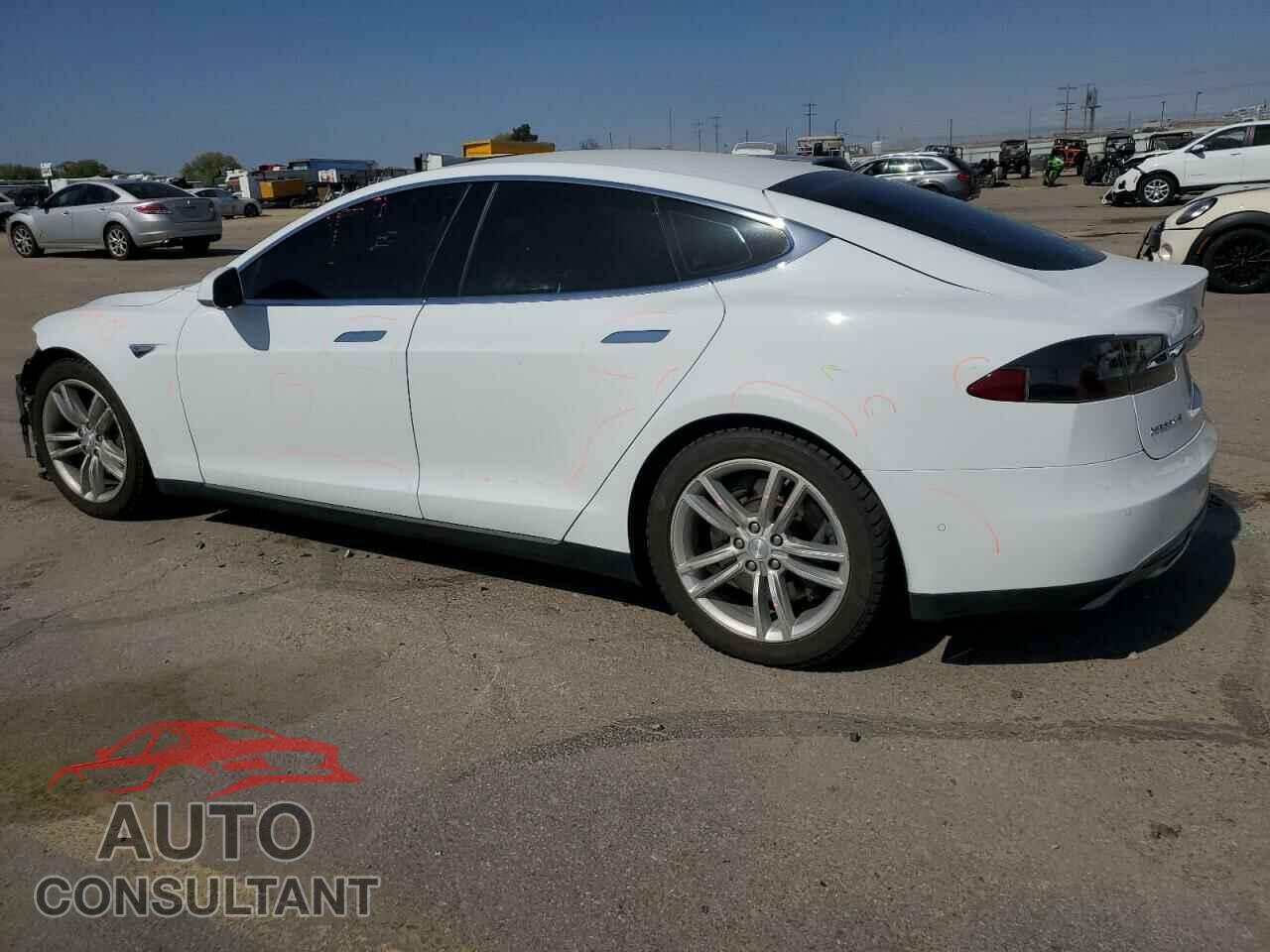 TESLA MODEL S 2015 - 5YJSA1H2XFF093797