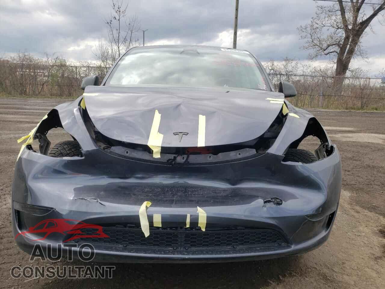 TESLA MODEL Y 2023 - LRWYGDFD3PC057833