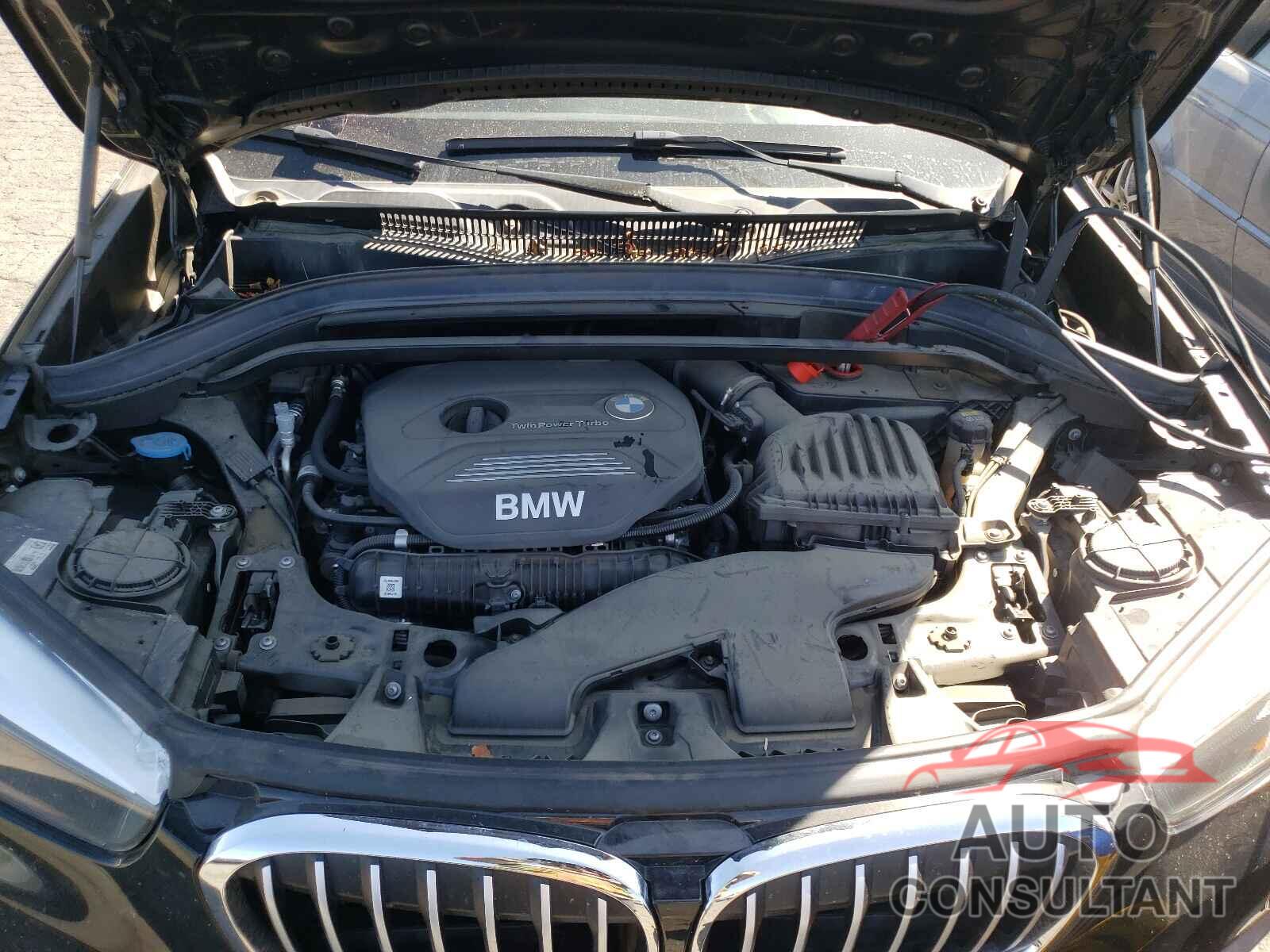 BMW X1 2018 - WBXHT3C39J5L27456