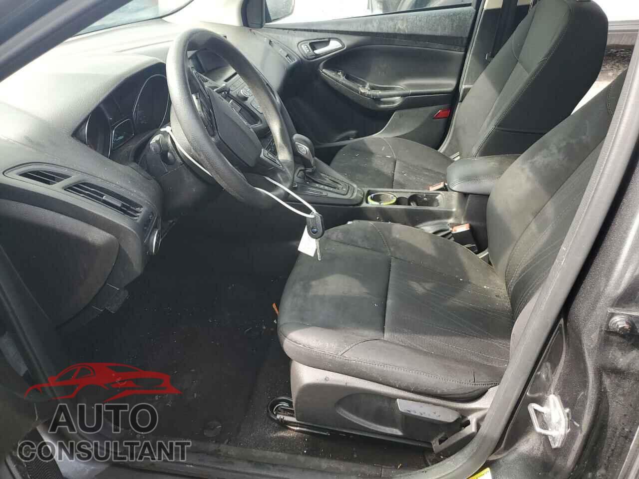 FORD FOCUS 2017 - 1FADP3F29HL342652