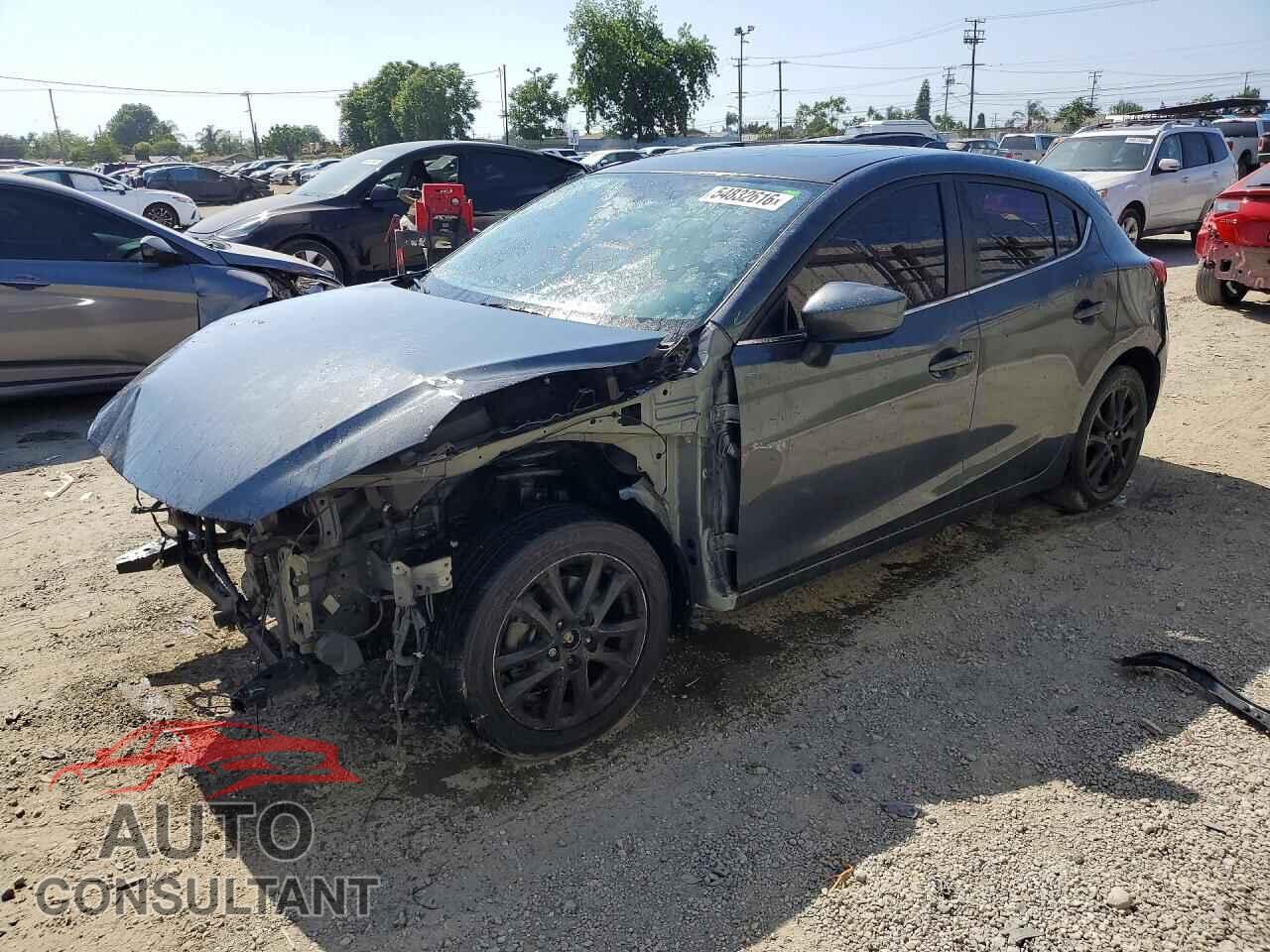MAZDA 3 2015 - JM1BM1L77F1251662