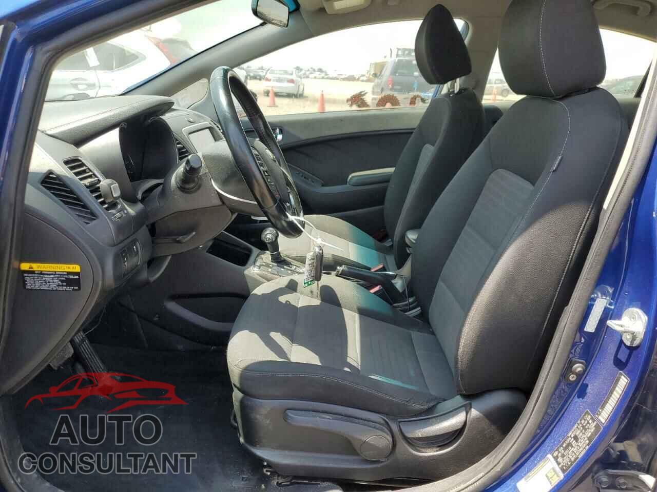 KIA FORTE 2017 - 3KPFL4A70HE034186
