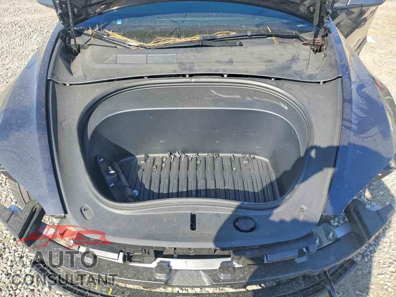 TESLA MODEL 3 2024 - 5YJ3E1EA6RF837002