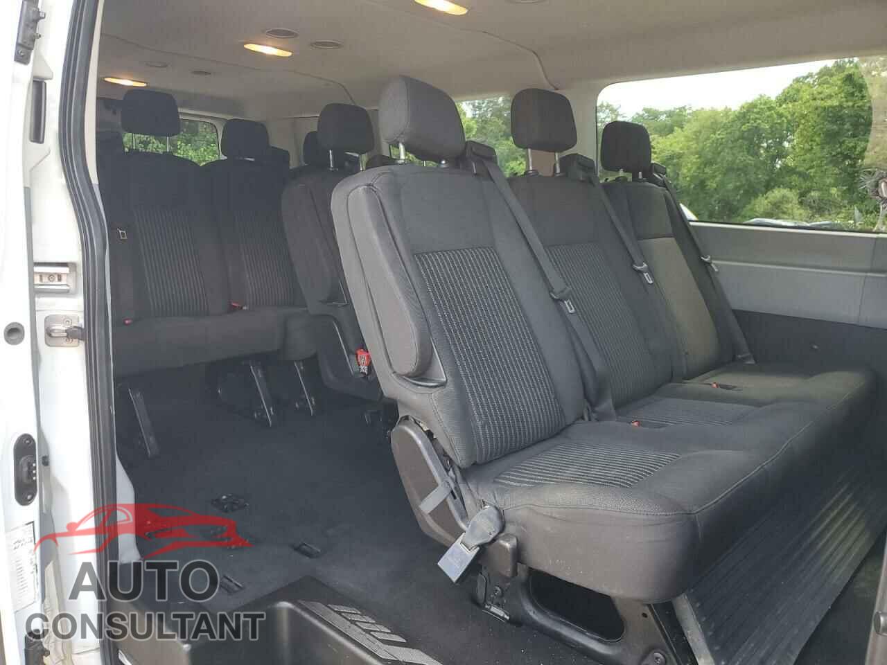 FORD TRANSIT 2018 - 1FBZX2YM2JKA44792