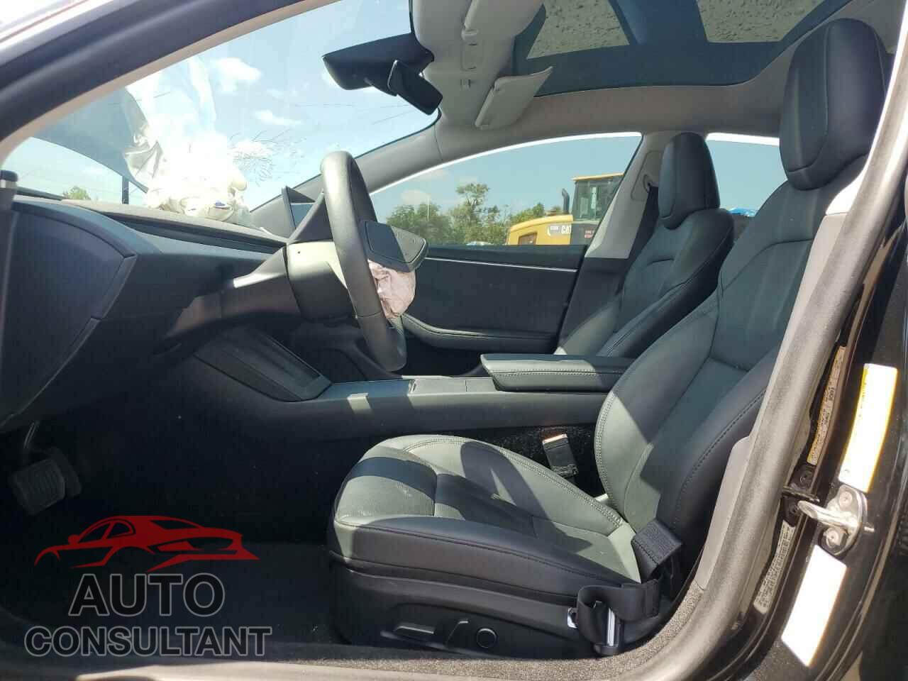 TESLA MODEL 3 2024 - 5YJ3E1EB1RF731923