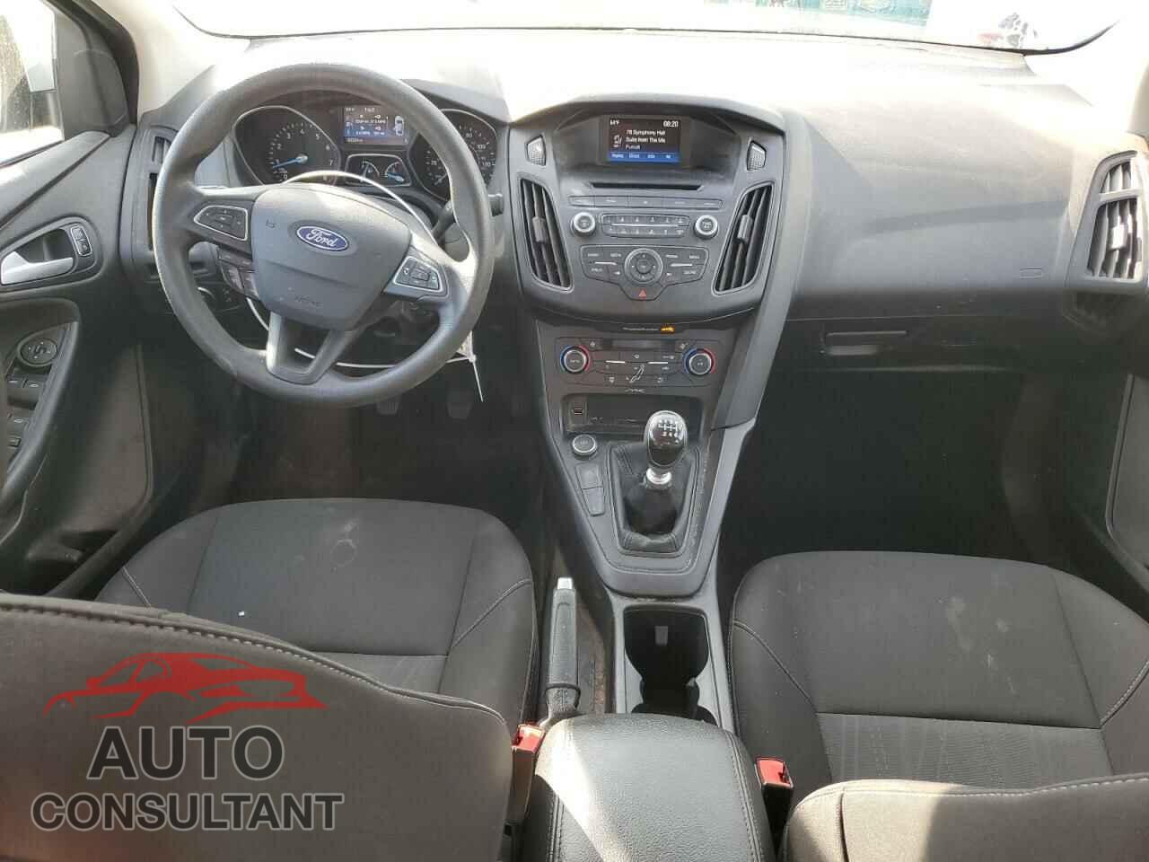 FORD FOCUS 2017 - 1FADP3FE8HL266626