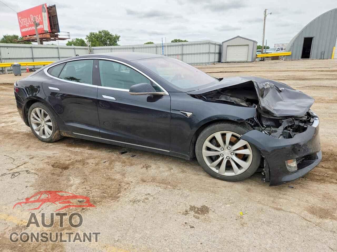 TESLA MODEL S 2017 - 5YJSA1E28HF199334