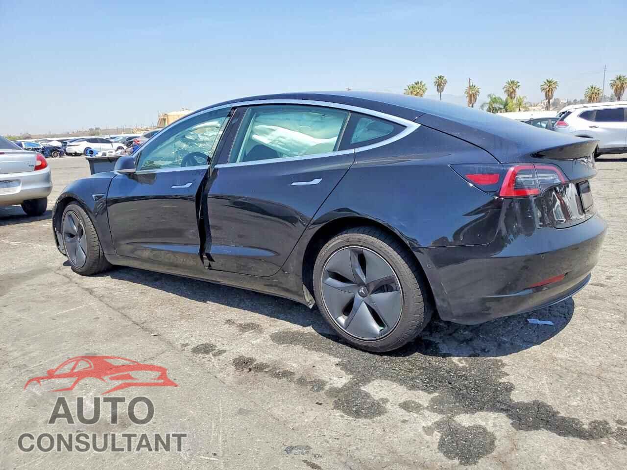 TESLA MODEL 3 2020 - 5YJ3E1EB3LF667813