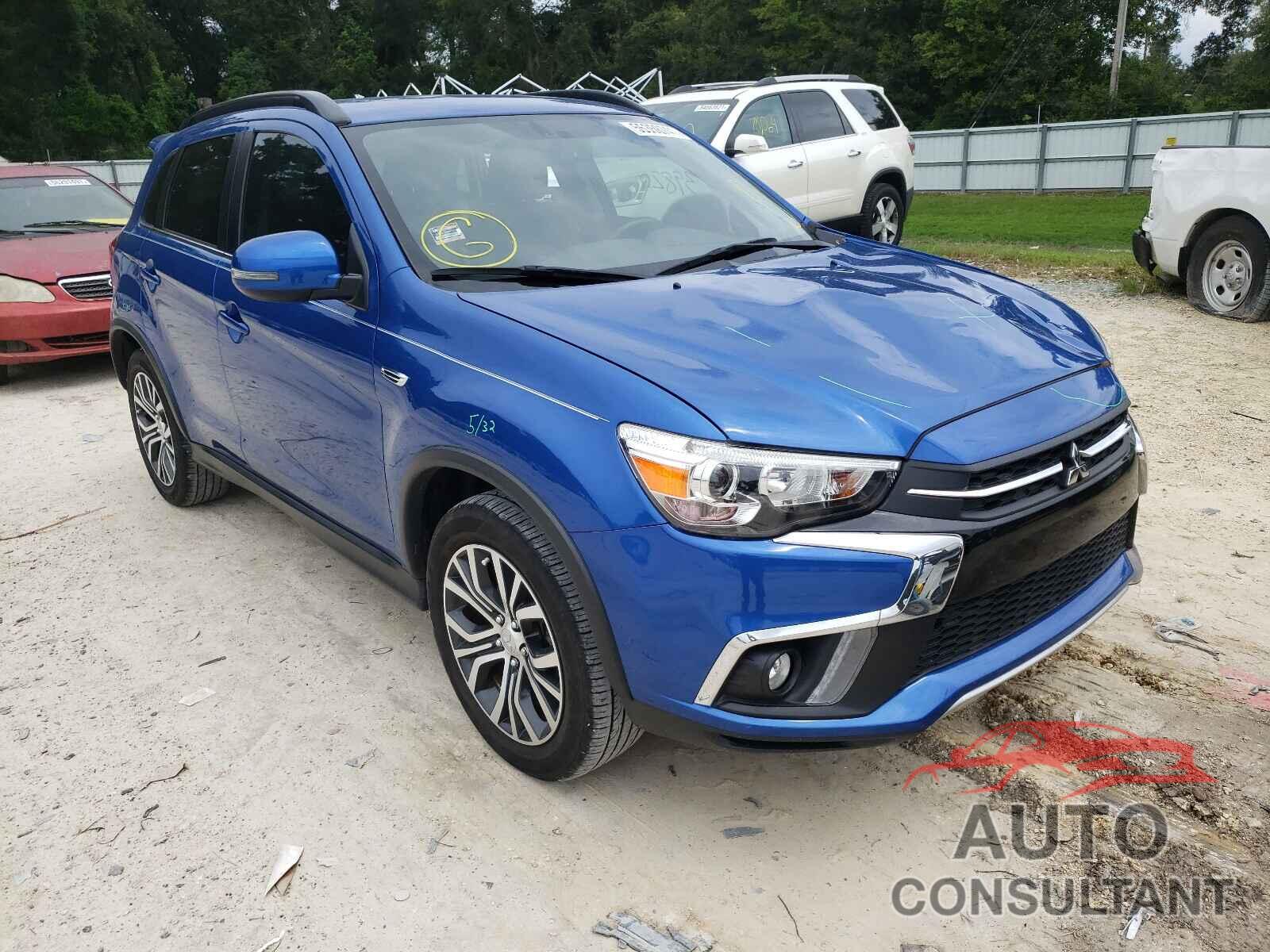MITSUBISHI OUTLANDER 2018 - JA4AP4AW0JU017525