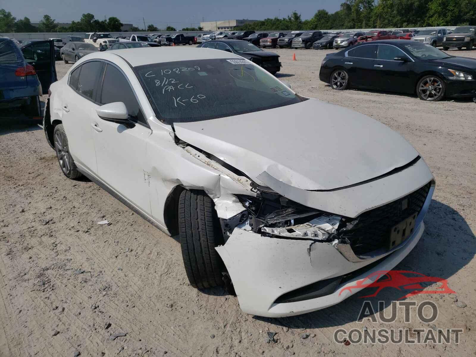 MAZDA 3 2019 - 3MZBPAAL5KM105651