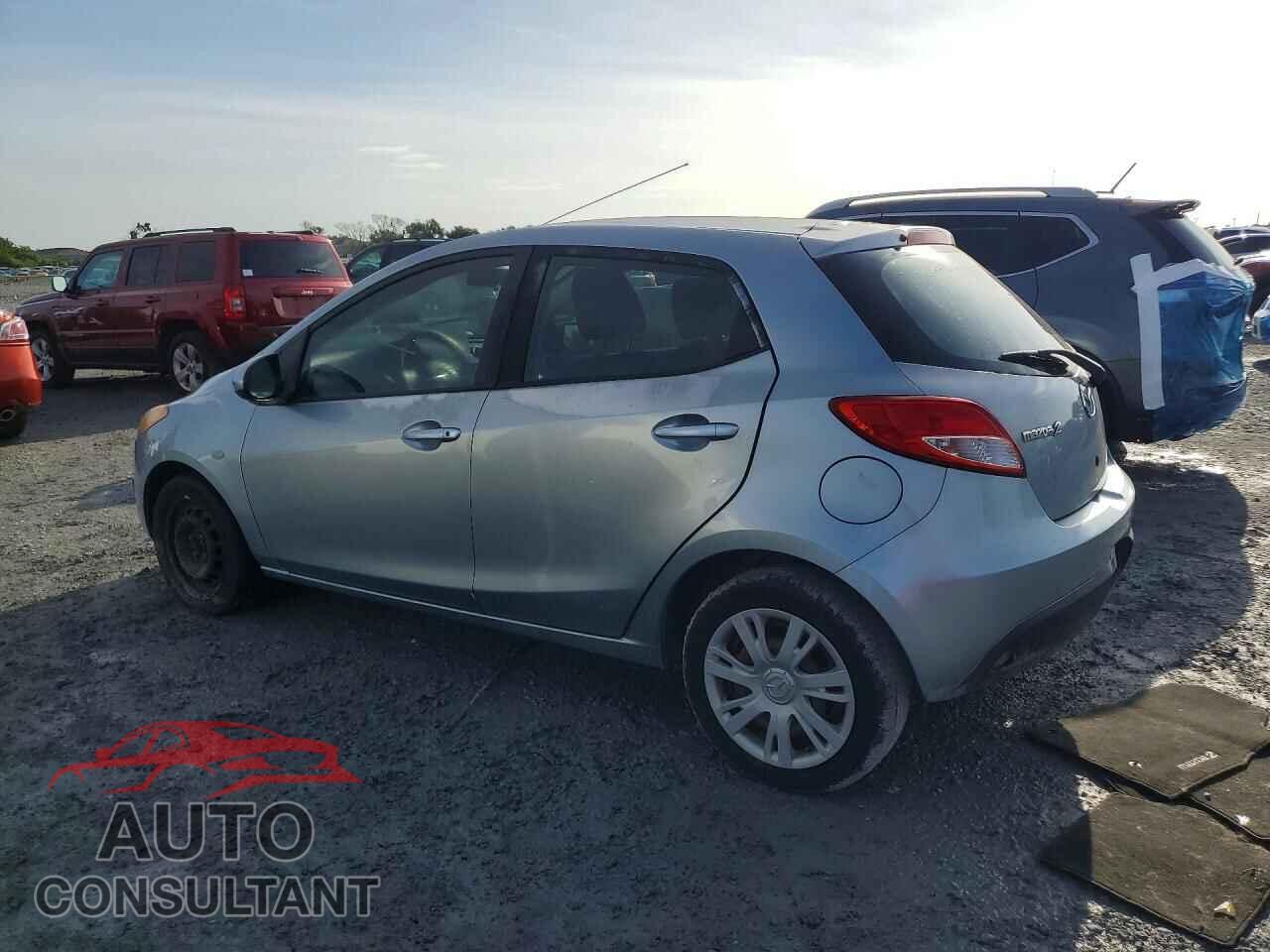 MAZDA 2 2013 - JM1DE1KY2D0163847