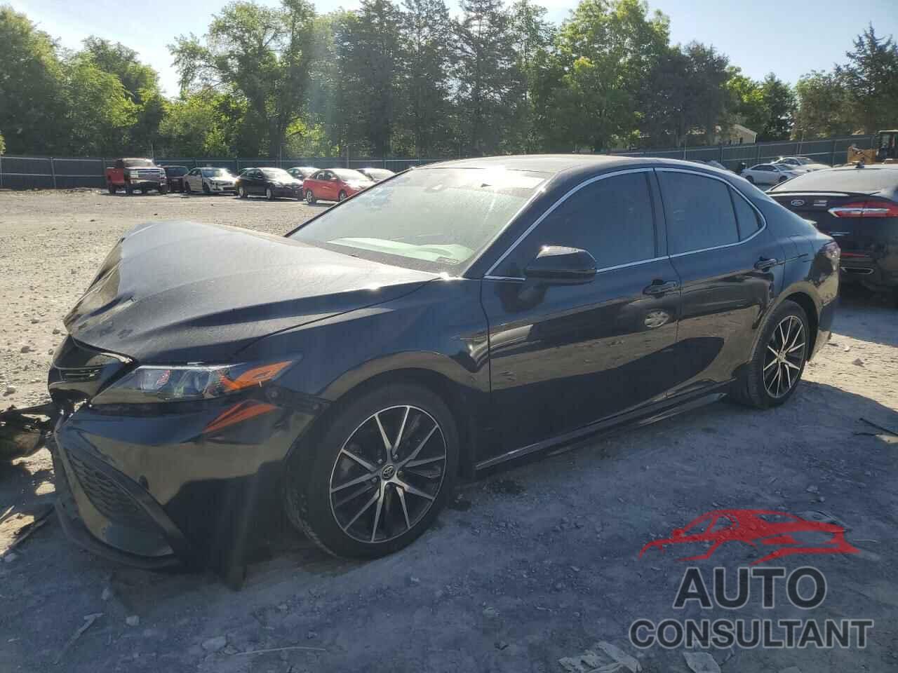 TOYOTA CAMRY 2021 - 4T1G11AK2MU526304