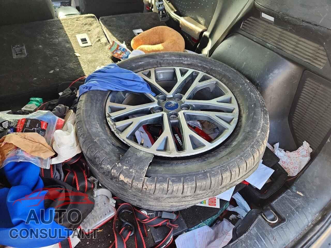 FORD ESCAPE 2020 - 1FMCU0H60LUA75705