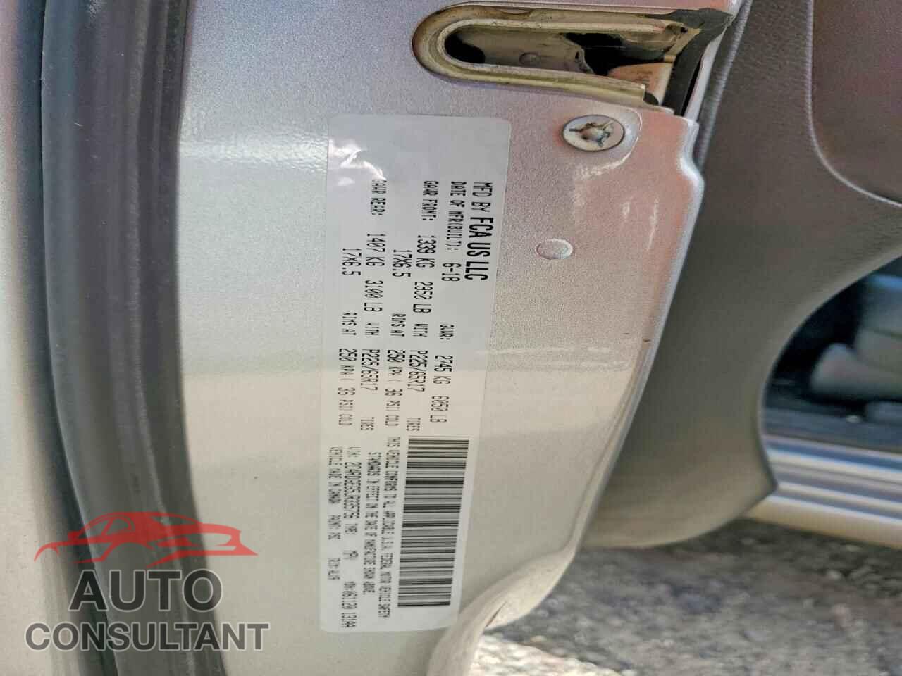DODGE CARAVAN 2018 - 2C4RDGEG5JR335756