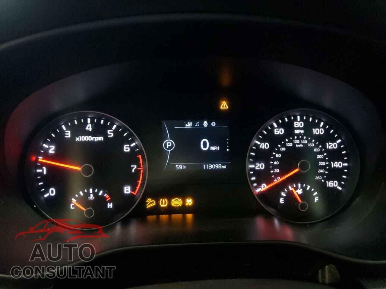 KIA SPORTAGE 2018 - KNDPMCAC7J7352126