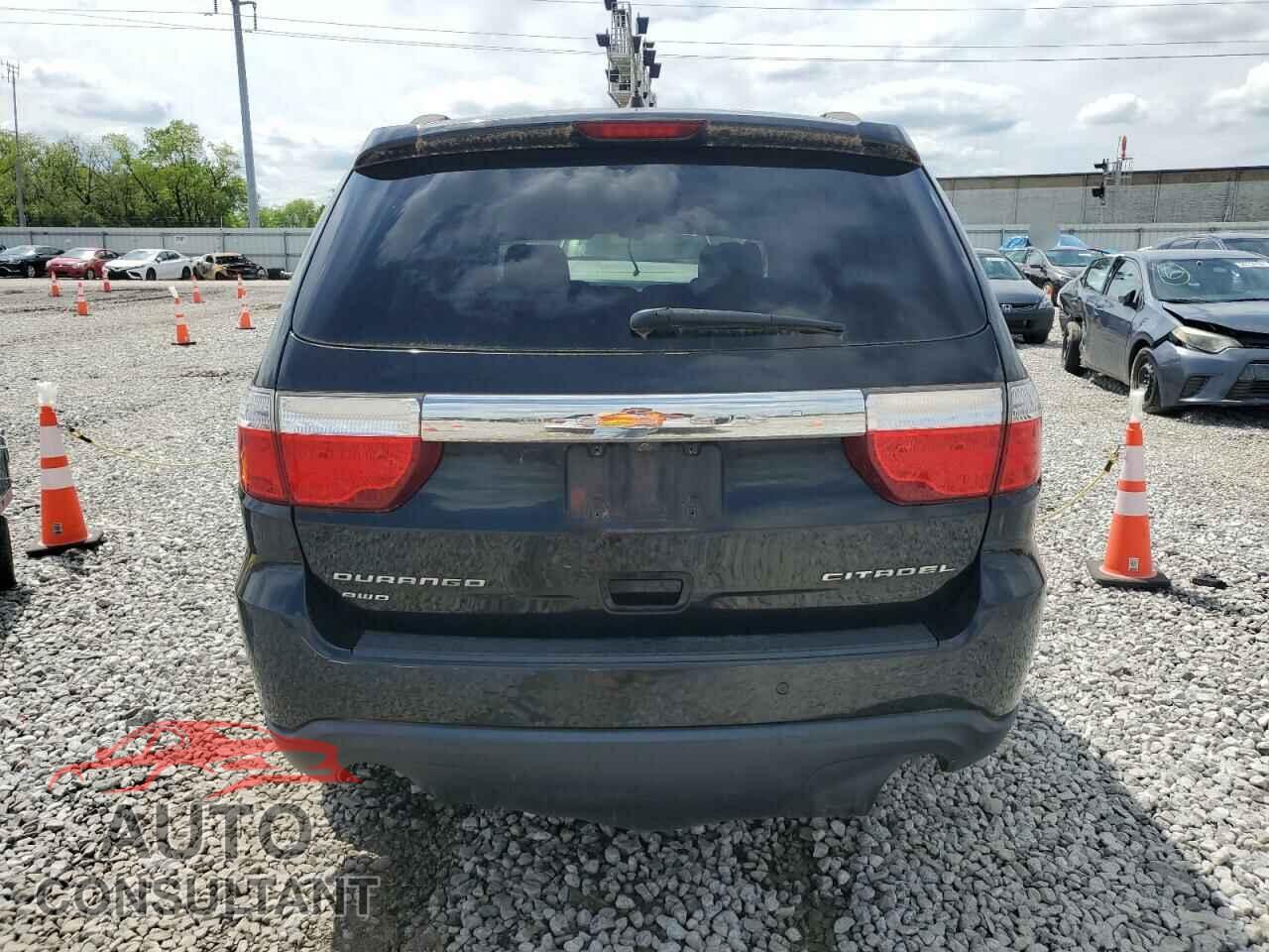 DODGE DURANGO 2013 - 1C4SDJET1DC678752