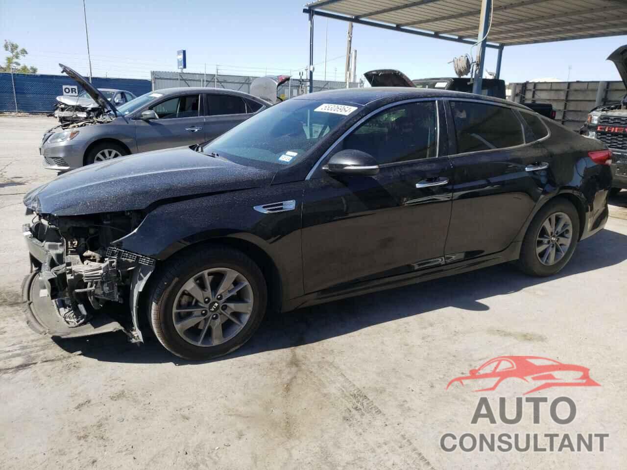 KIA OPTIMA 2018 - 5XXGT4L17JG207311