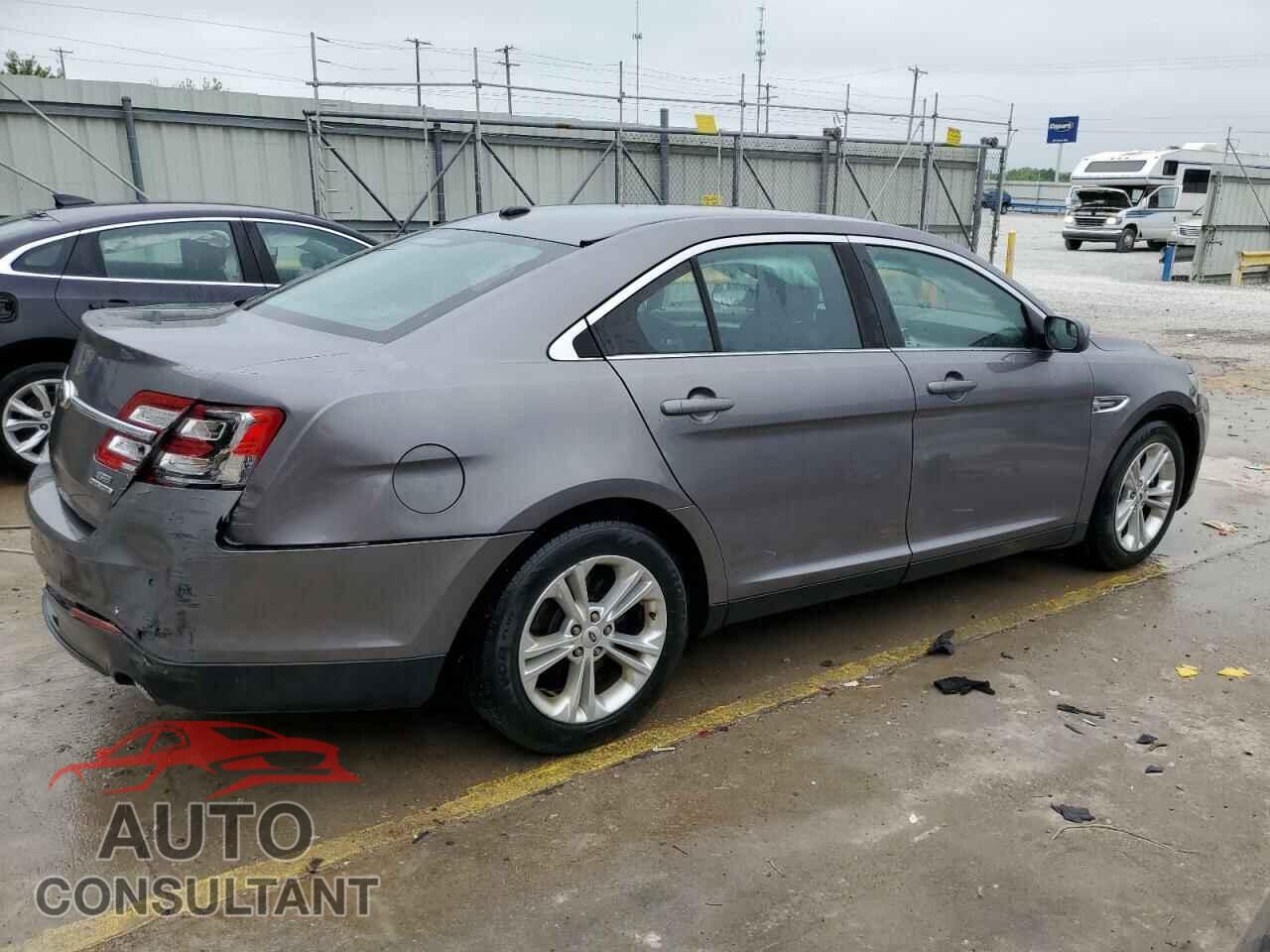 FORD TAURUS 2013 - 1FAHP2E88DG209465