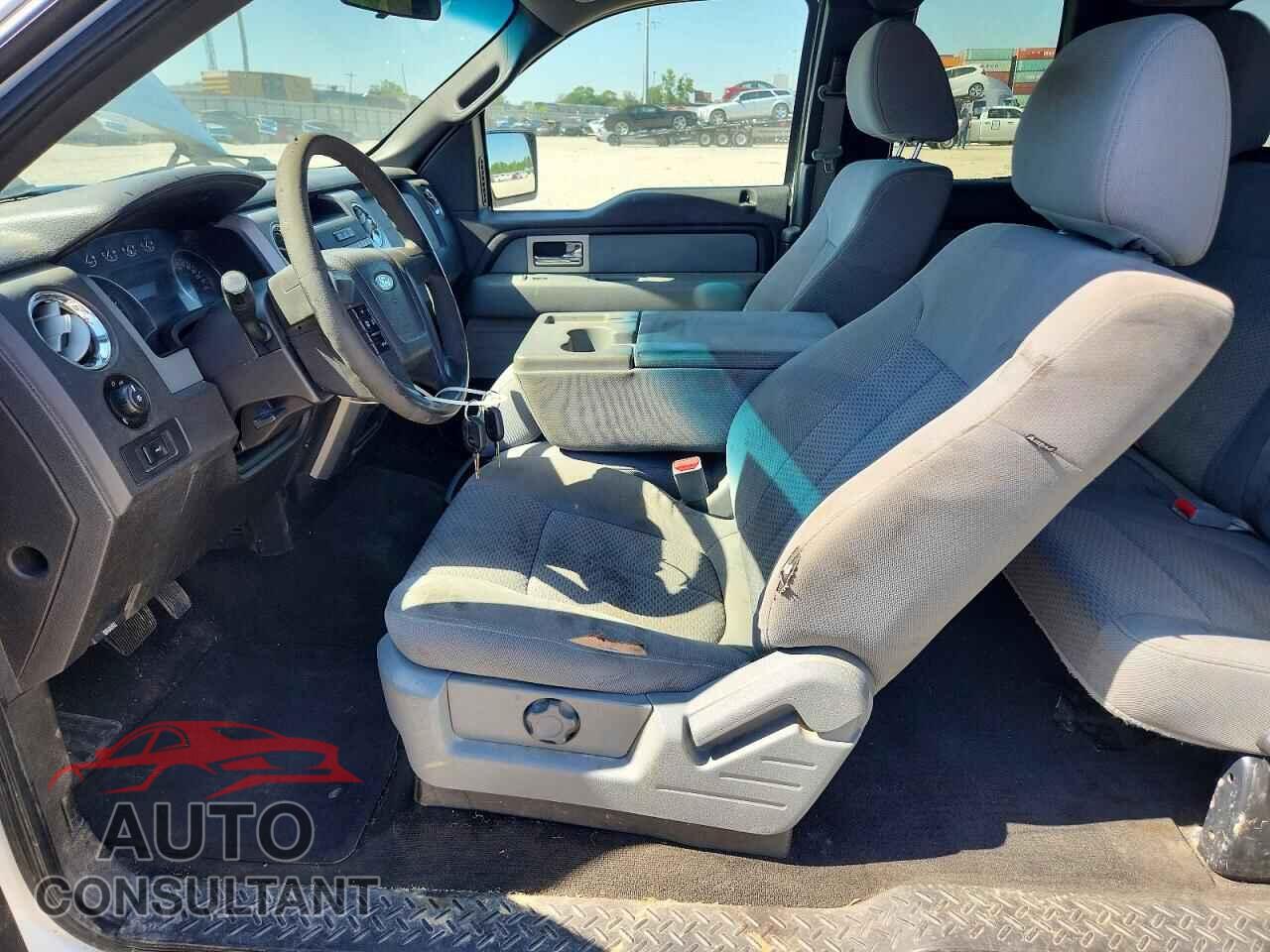 FORD F150 2011 - 1FTFX1EF0BFA37364