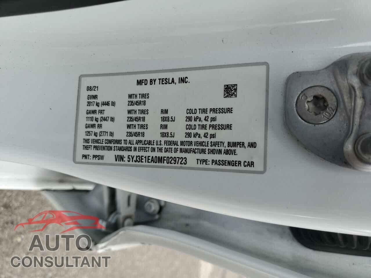 TESLA MODEL 3 2021 - 5YJ3E1EA0MF029723