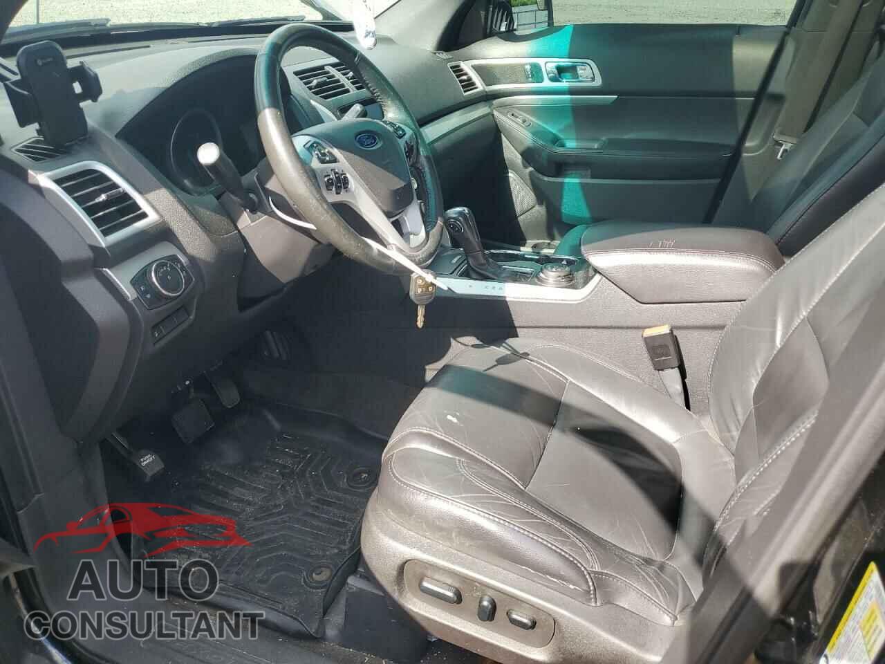 FORD EXPLORER 2015 - 1FM5K8D83FGA50319