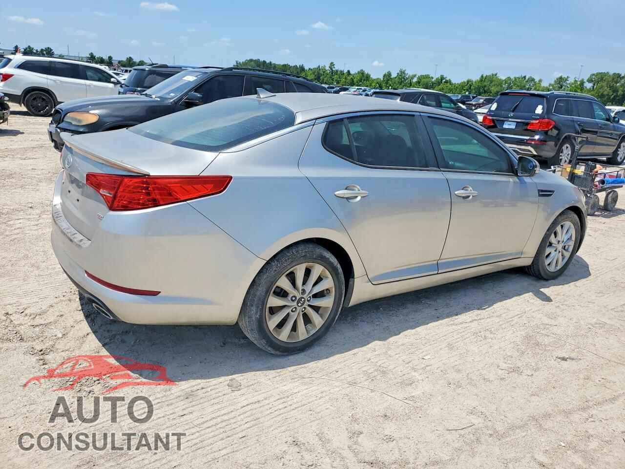 KIA OPTIMA 2011 - KNAGM4A73B5131805