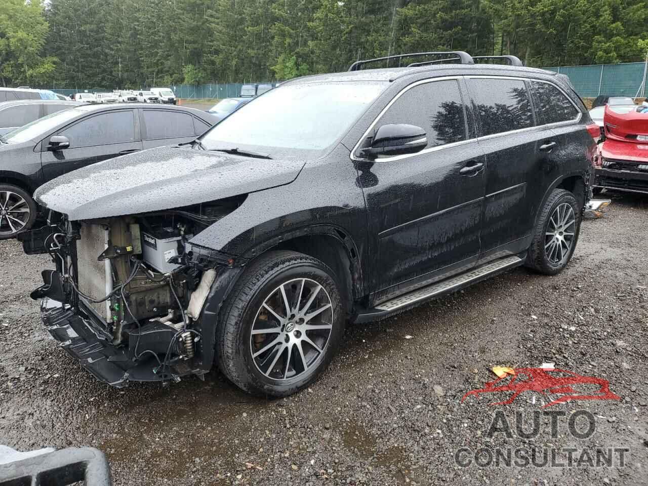 TOYOTA HIGHLANDER 2018 - 5TDKZRFHXJS542866