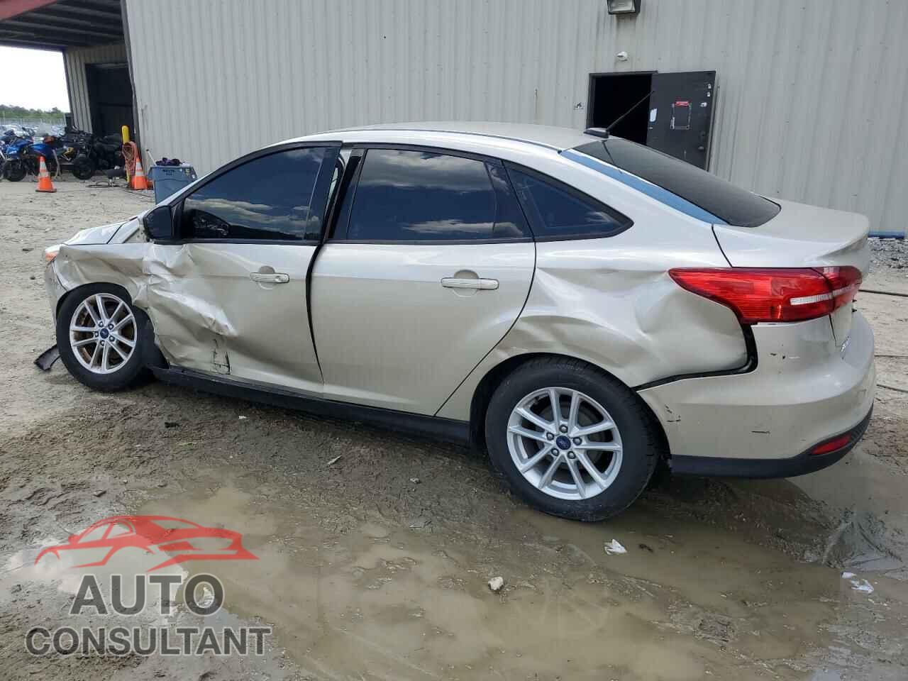 FORD FOCUS 2017 - 1FADP3F28HL270066