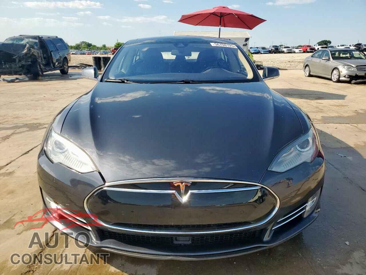TESLA MODEL S 2015 - 5YJSA1H24FF080141