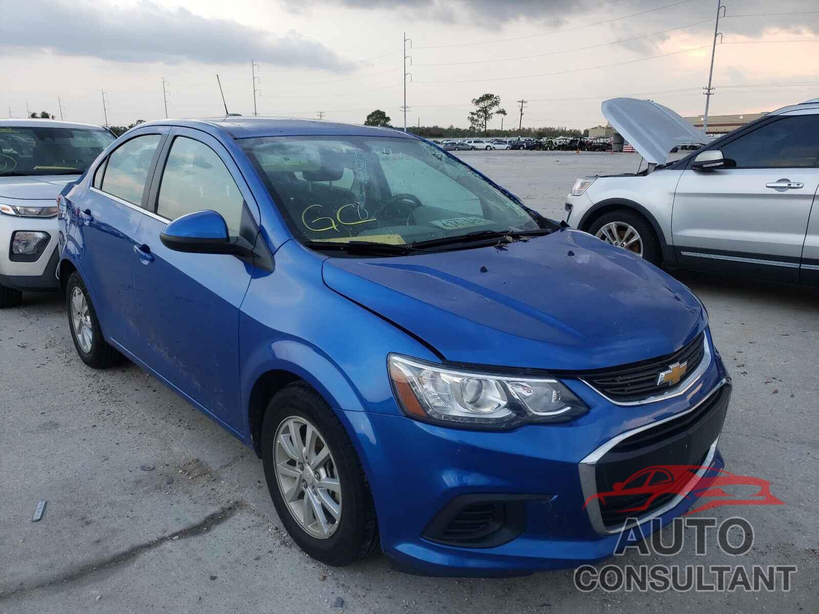 CHEVROLET SONIC 2017 - 1G1JD5SH5H4144715