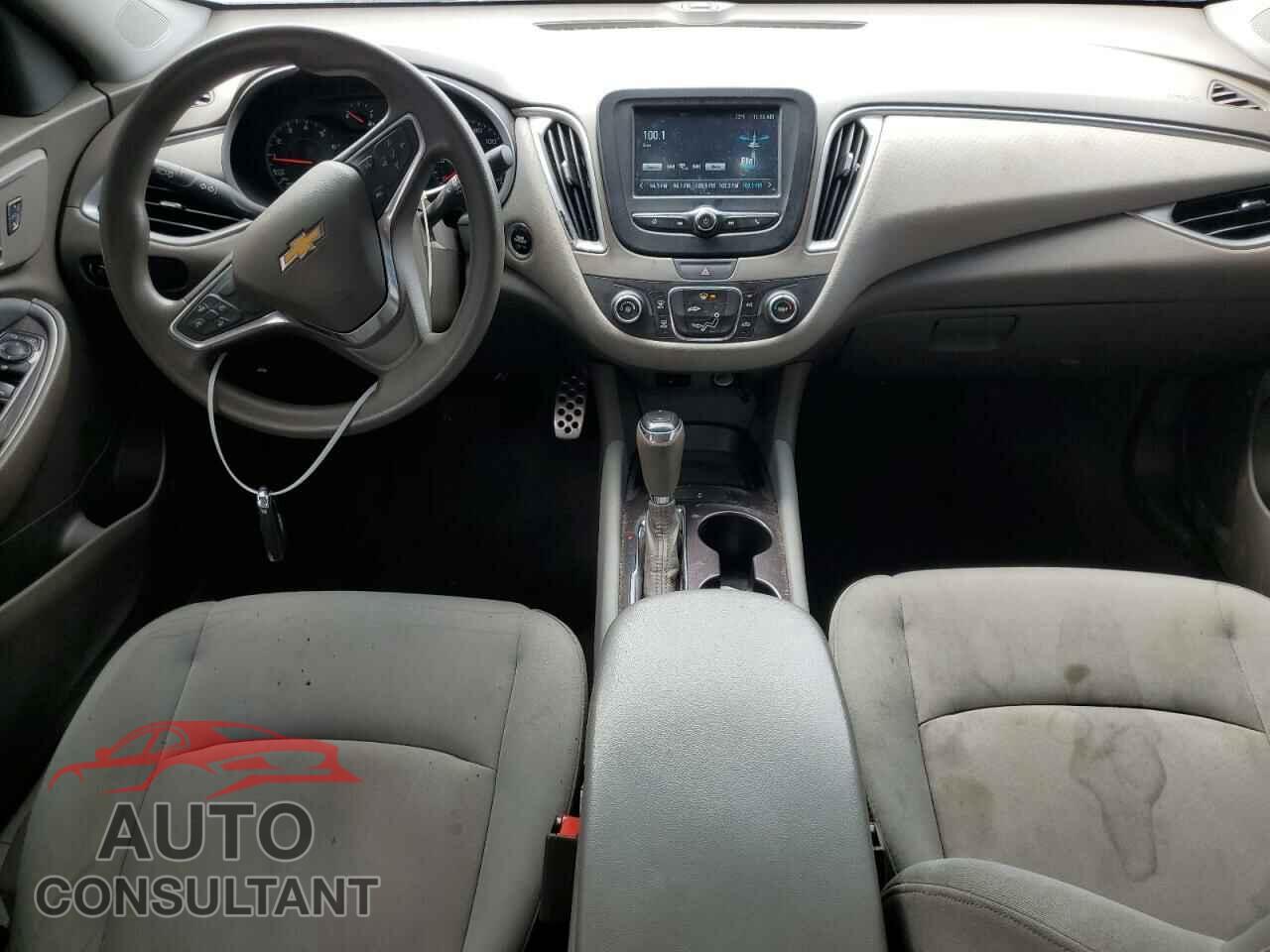 CHEVROLET MALIBU 2017 - 1G1ZB5ST8HF190864