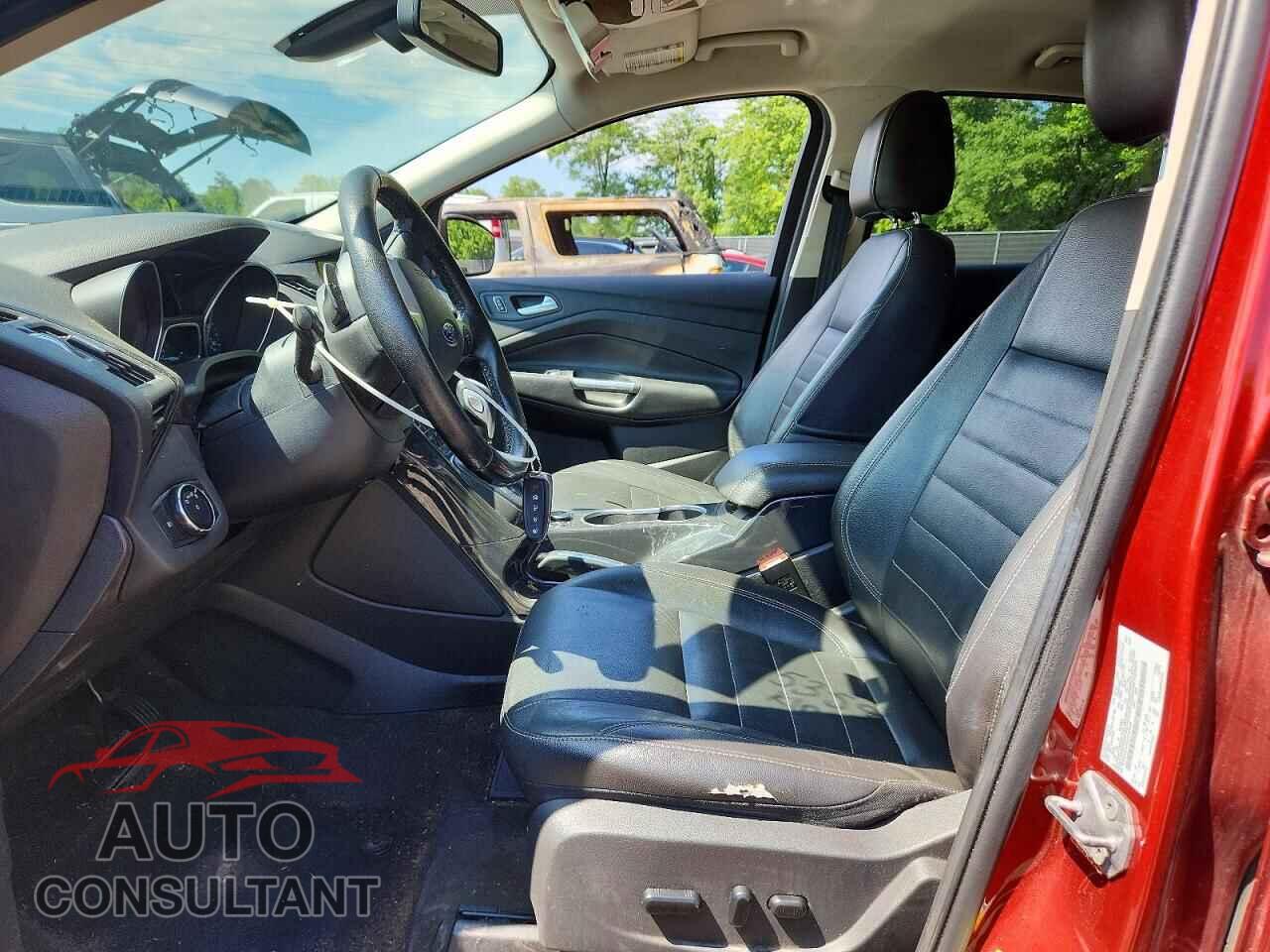 FORD ESCAPE 2014 - 1FMCU0J97EUC27065