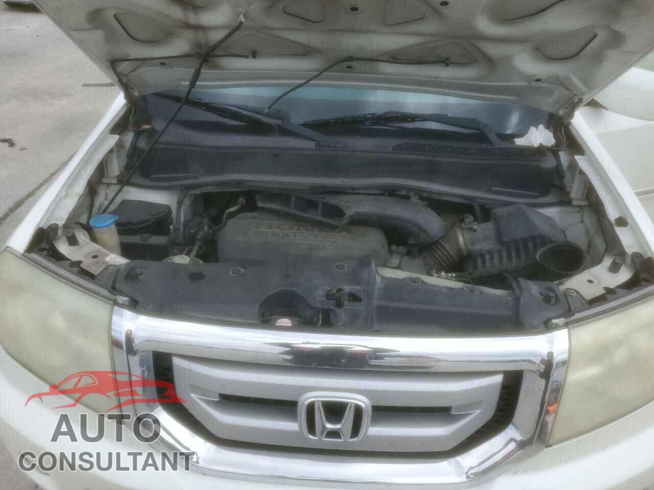 HONDA PILOT 2011 - 5FNYF3H96BB027228